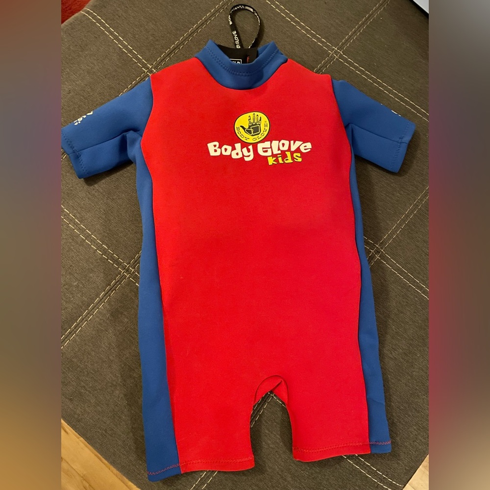 Kids Body Glove. Size: Child Small (30-40 lbs, 2-4 years) USCG approved. 50 UVA.